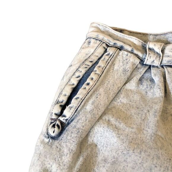 Vintage Broadway Blues Jeans Co Men’s Shorts 30 Acid Wash Pleated Cuffed - Picture 3 of 7